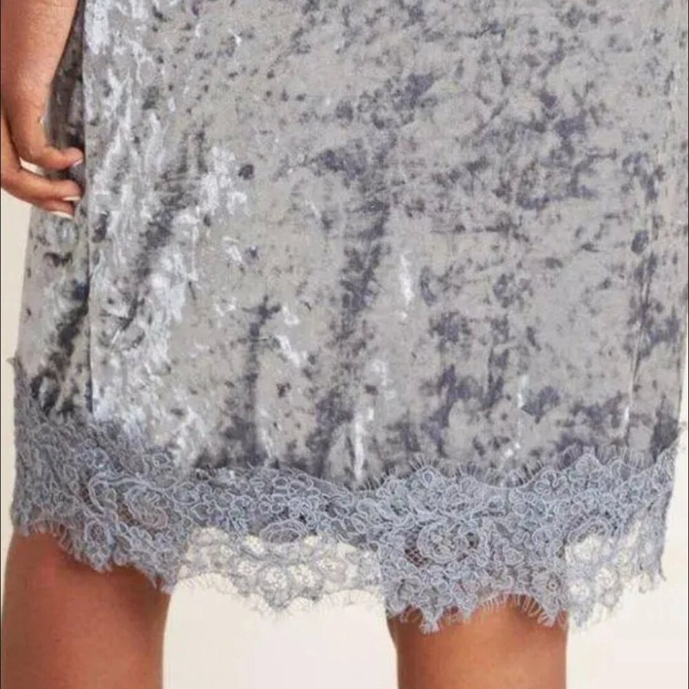 Anthropologie Porridge Tessie Lace bead Velvet Chemise Camisole Babydoll Dress M - Picture 4 of 7